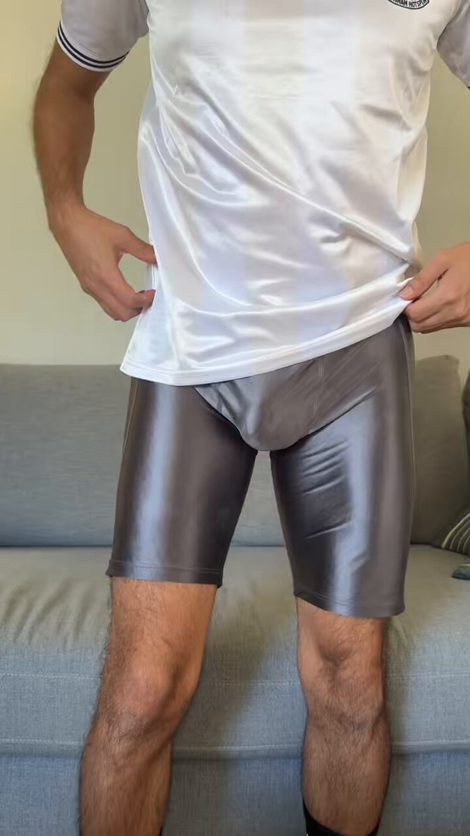 Check out my #precum stains. I can’t help but leak when I wear shiny gear. #shinygay #gayspandex #spandexmen #gaynylonfetish #cumstain #manbulge #mancrotch