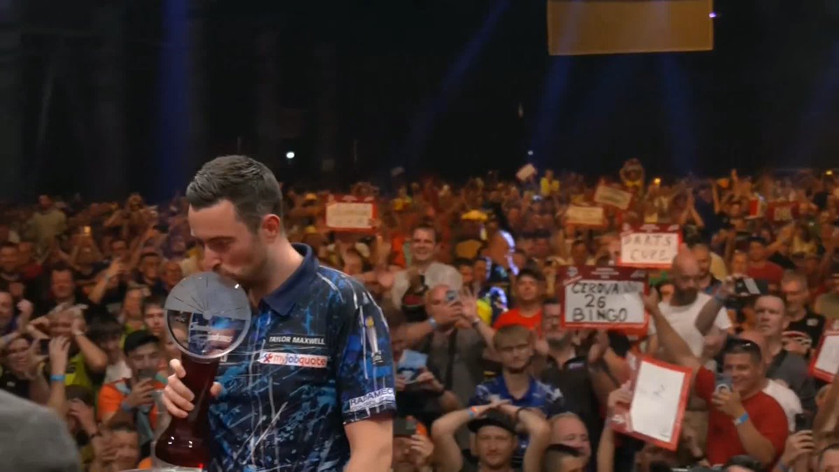 Your 2025 Gambrinus Czech Darts Open champion... Luke Humphries ๐