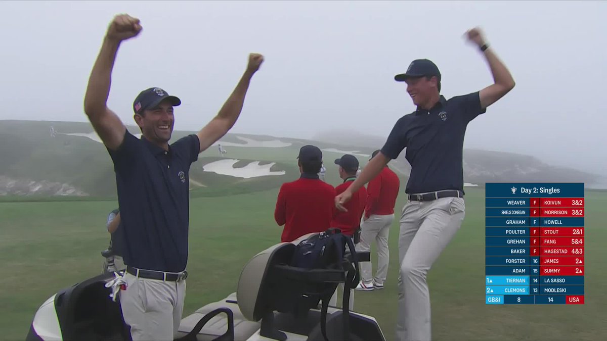 Don't tell these guys the final points don't matter! Oklahoma Golf's Jase Summy gets a HUGE roar from his teammates as he birdies 16.
