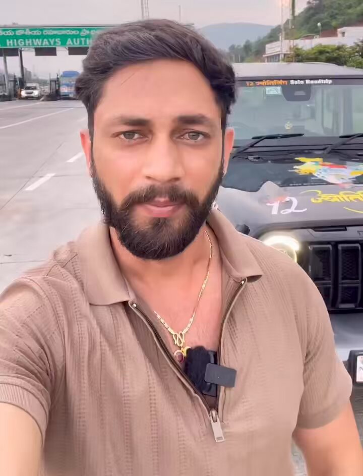 नेशनल हाईवे टोल के सालाना पास का सबसे ज़्यादा तो फ़ायदा इस भाई ने उठाया हैं। Narendra Modi जी हैं तो सब मुमकिन है।