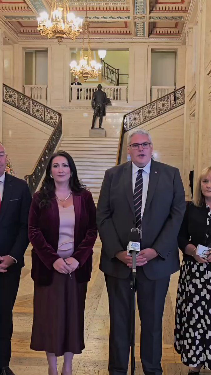 🚨🗣NEW: 'We are determined… while others are distracted with elections elsewhere.' 🎥🎤DUP Leader Gavin Robinson speaking as the Assembly returns today. He says his party’s focus is on “making Northern Ireland work” — adding that deputy First Minister Emma Little-Pengelly BL will 'continue to lead in the Executive.' He also revealed Communities Minister Gordon Lyons MLA has a significant football-related announcement coming this week. Chief Reporter James is at Stormont.