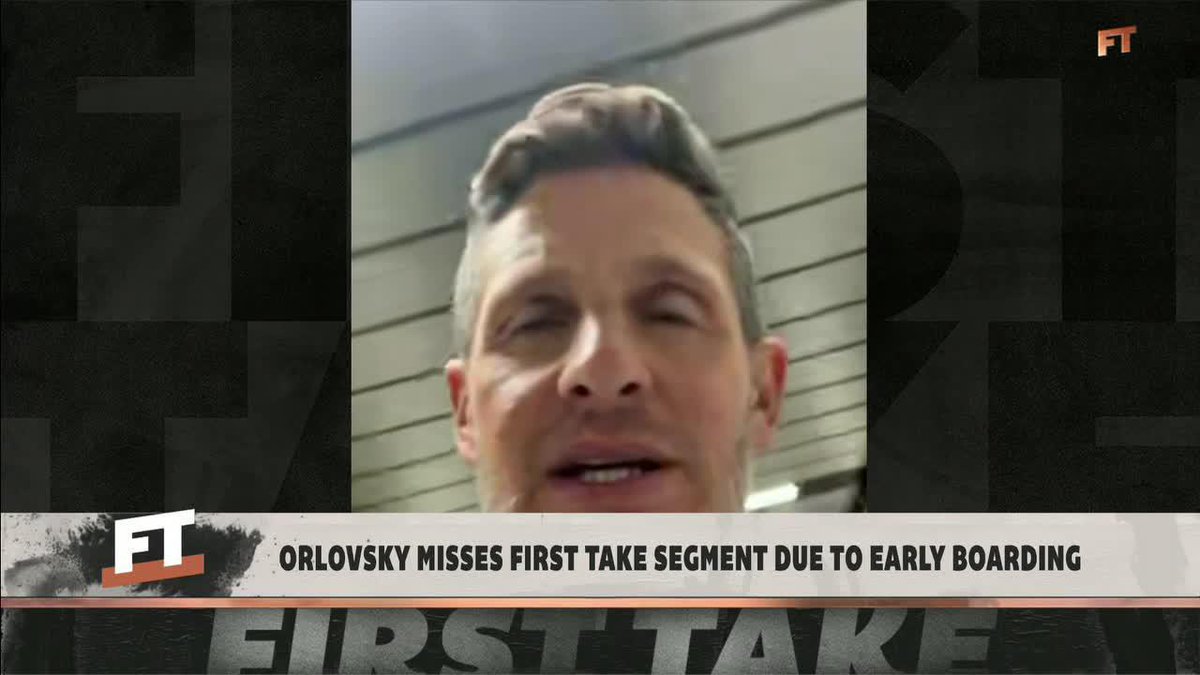 .Dan Orlovsky FaceTimed us from the airport 😭