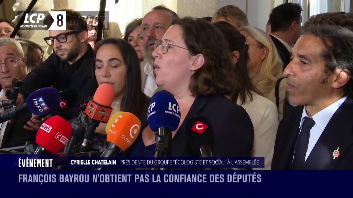 Démission de François Bayrou : "Si la gauche est appelée à gouverner, elle doit pouvoir le faire et il faut que ce soit toute la gauche (...) on est plus fort si c'est toute la gauche, du PS aux insoumis", considère Cyrielle Chatelain. #DirectAN #VoteDeConfiance
