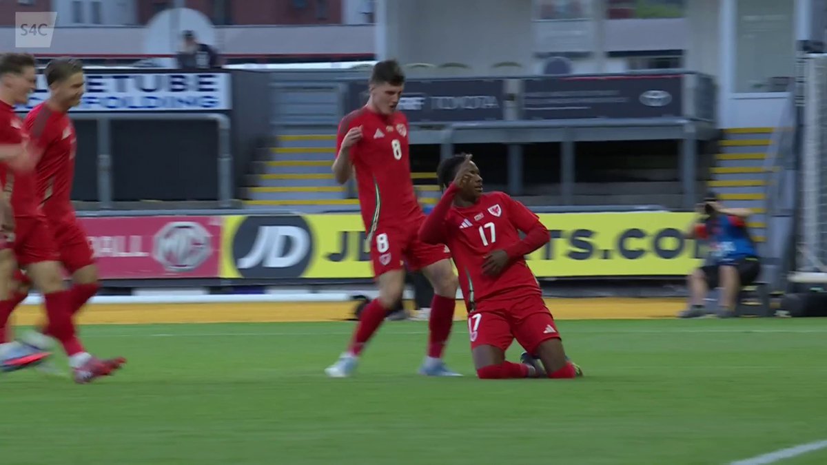 Tanatswa Nyakuhwa with our opening #U21EURO qualifying goal! 💥