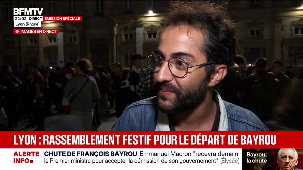 Chute de Franรงois Bayrou: rassemblement festif pour le dรฉpart du Premier ministre ร Lyon
