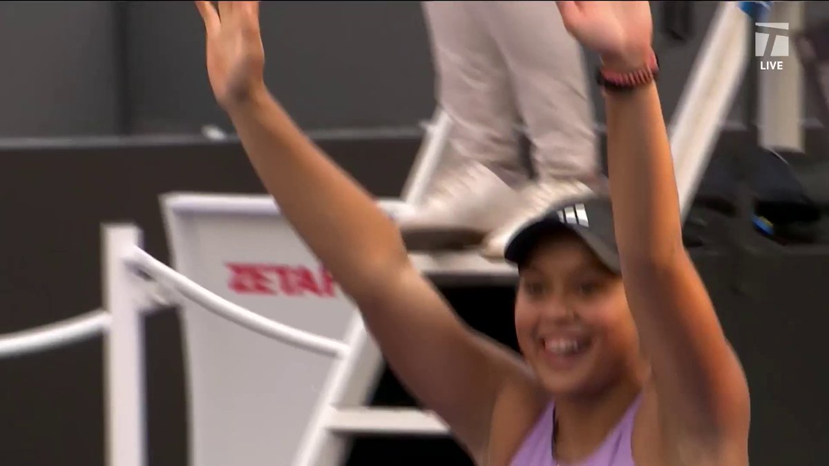 15-year-old Brazilian Nauhany Vitoria Lema Da Silva just secured her first ever WTA tour-level win in Sao Paolo 😱