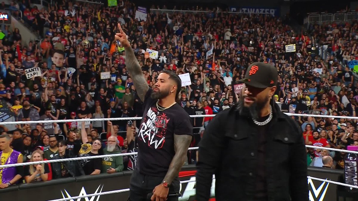 If your name is Paul Heyman, don't watch this. 🤭 THE USOS COOKED.