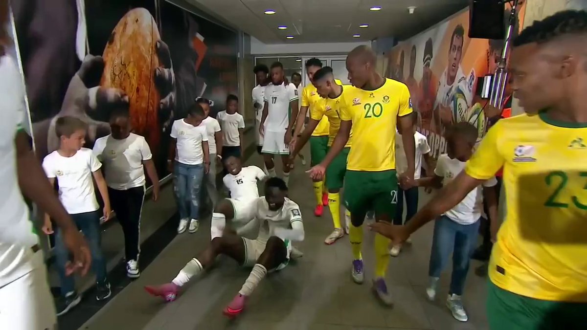 Ndidi and Moses Simon accidentally fell walking out for Nigeria vs. South Africa 🤣🇳🇬