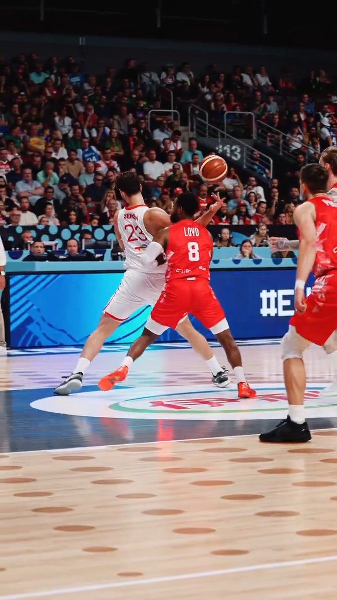 One of the SICKEST passes in basketball history 🥵 #EuroBasket