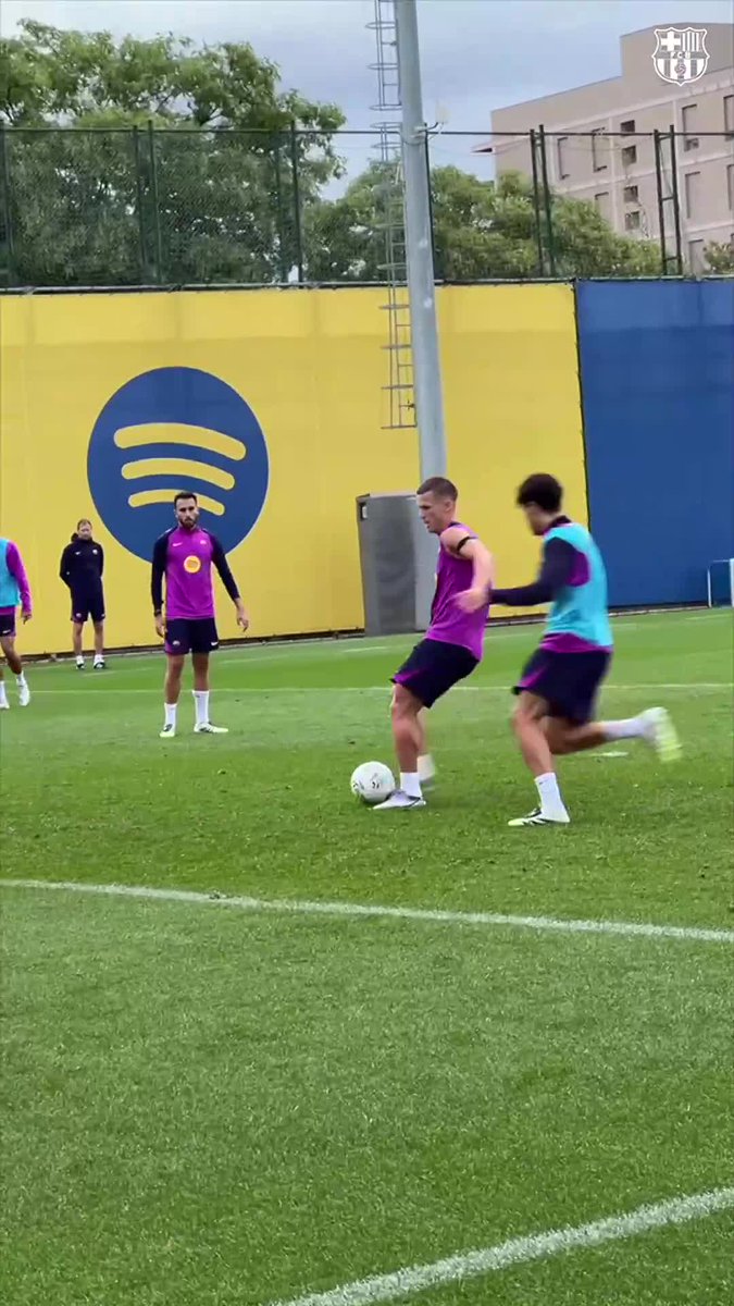 Gerard Martín and Fermín, scorers in training! ⚽