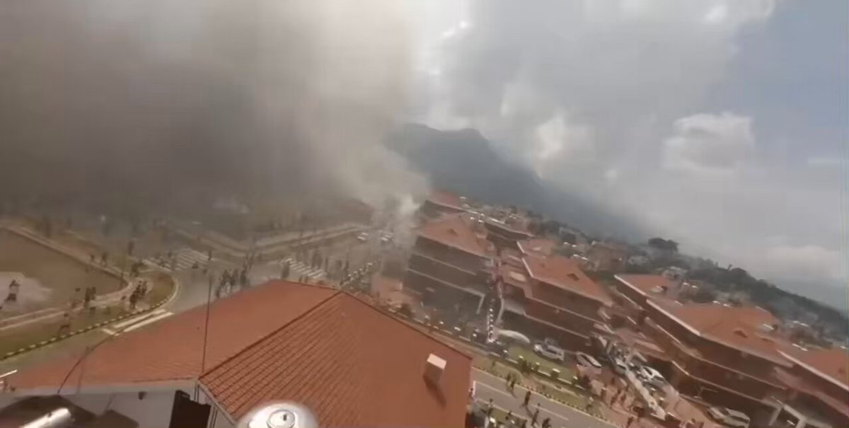 🚨URGENTE - Veja como ficou os prédios do governo do Nepal