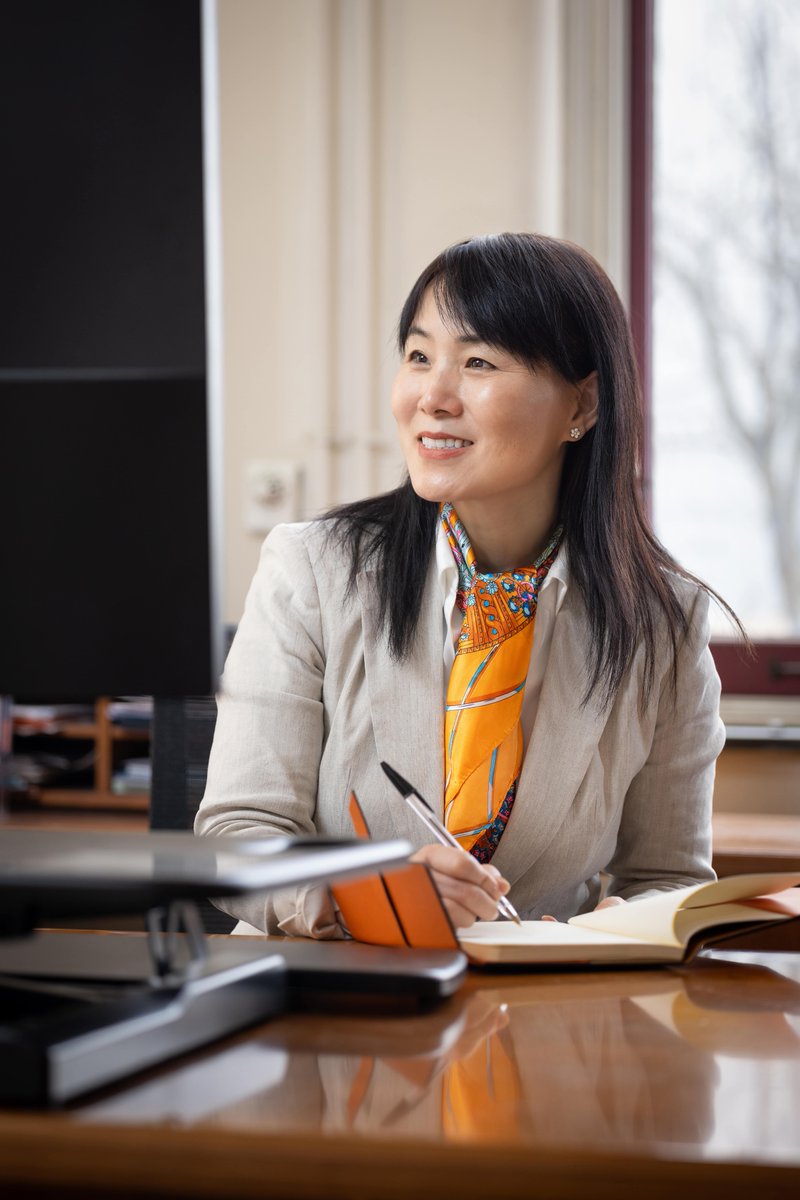 AI is reshaping classrooms around the world—from lesson planning to personalized tutoring 📚✨ Syracuse University School of Education professor Jing Lei explores how emerging technologies transform learning, teaching and integrity in the age of AI.