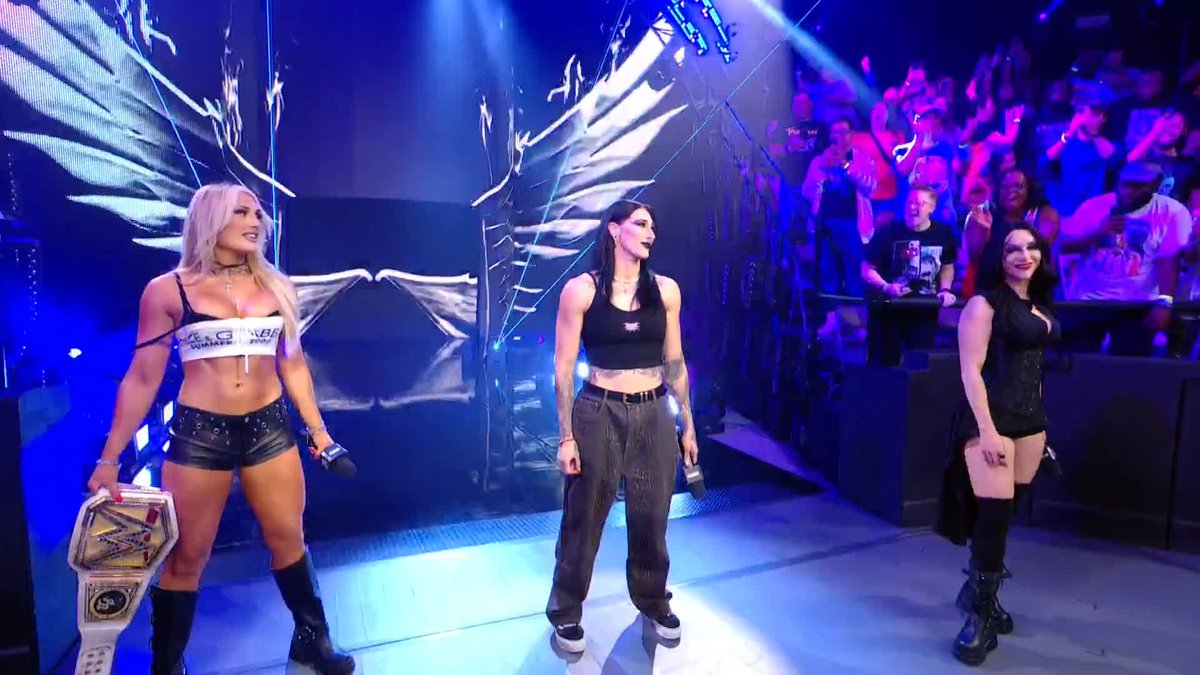 MAMI'S. HERE. 😈 RHEA RIPLEY JUST BLEW THE ROOF OFF OF THIS PLACE!!!