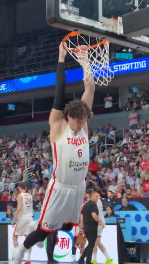 Cedi Osman'ın maç önü ritüeli 👀 #TRTSporDijital