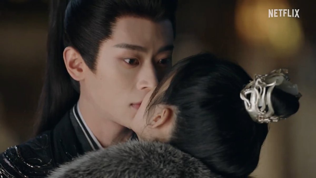 going from that heartfelt confession to her catching him off-guard with a kiss to him kissing her back like THAT?? help #LegendOfTheFemaleGeneral #ZhouYe #周也 #RyanCheng #丞磊