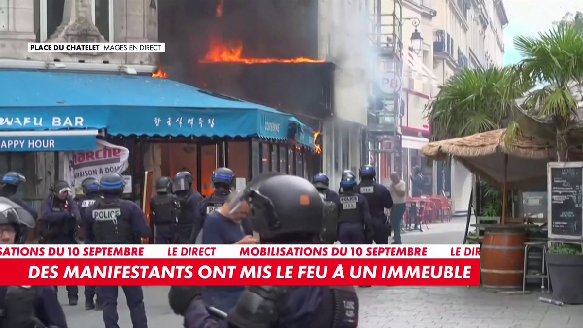 Alors que les manifestations se poursuivent en France en ce mercredi 10 juillet, les manifestants ont mis le feu à une brasserie et à un immeuble dans le centre de Paris, à Châtelet. #180minutesInfo