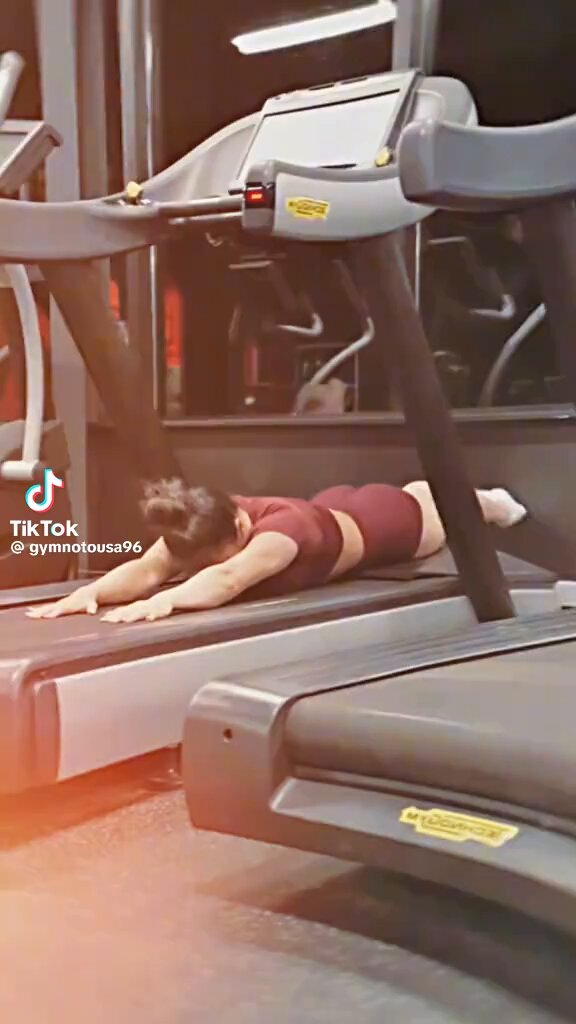 Need a little motivation to go the gym?? These girls can help!! 💪 💪 💪