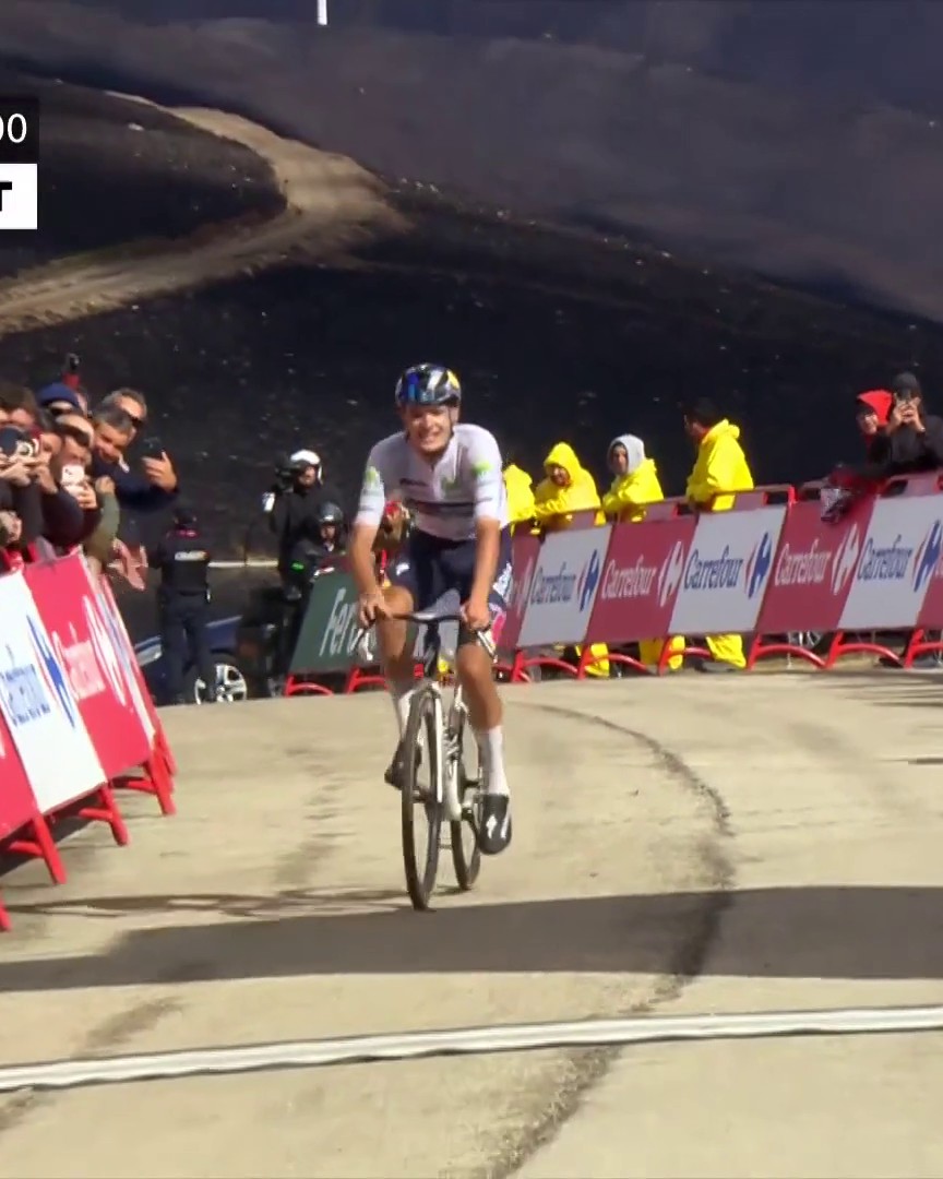10 settembre 2025, nasce, esplode la stella di Giulio Pellizzari โจโ Prima vittoria da professionista, e che trionfo alla Vuelta! โ๐ฎ๐นโ๐คฉ #Ciclismo #Cycling #LaVuelta25