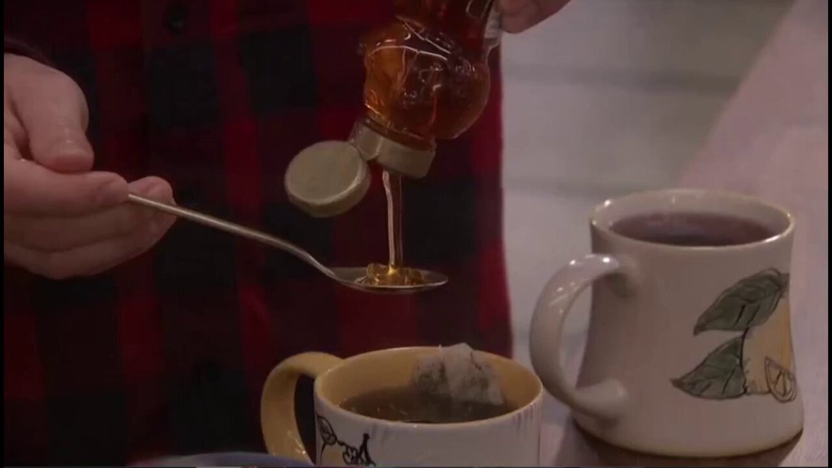 Vince putting a big ole glob of honey in Morgan's tea and stirring vigorously #bb27