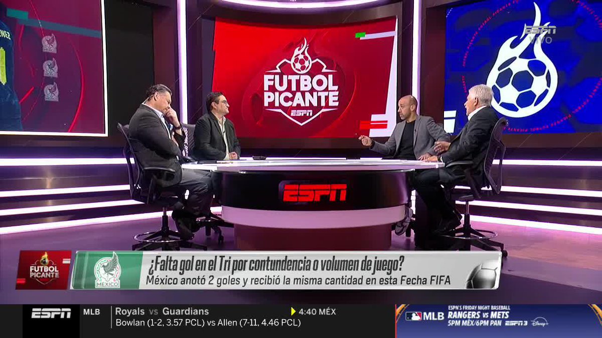 "Tala Rangel juega mejor con los pies que Malagón" 🔥 ¿Están de acuerdo con Tuca Ferretti? Disfruta Futbol Picante en #DisneyPlus