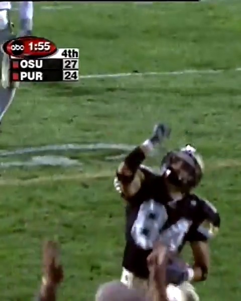 🚂 32-31 comeback win vs. No. 6 Michigan 🚂 41-28 win at No. 17 Northwestern 🚂 30-24 OT win at Wisconsin 🚂 31-27 comeback win vs. No. 12 Ohio State With Purdue Football honoring the 25th anniversary of the 2000 team, let's revisit its unforgettable October 😲
