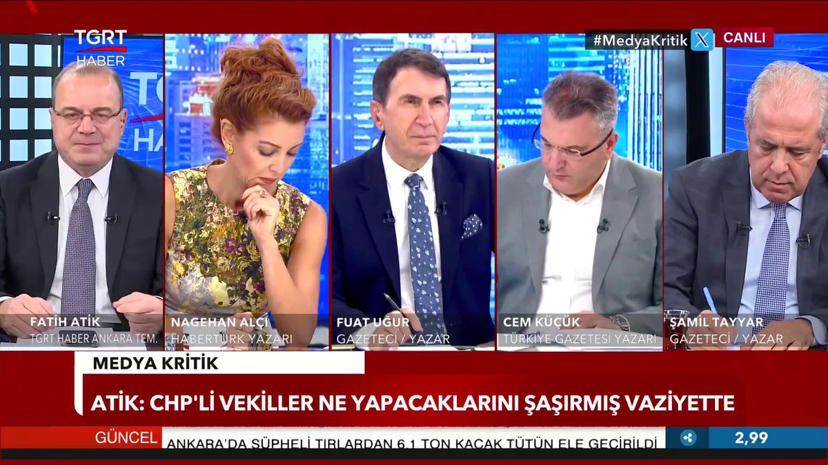 📌'Kadıköy'deki CHP mitinginde 7-8 bin kişi olduğu söyleniyor!' 🗣️Gazeteci Fatih Atik: "CHP örgütü eğer 'CHP'ye darbe yapılıyor' iddialarına inansa idi bu toplantılar böyle sönük geçmezdi."