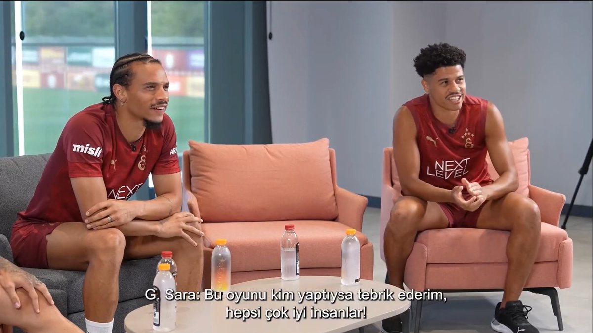 🤨 Victor Osimhen, oyun yapımcılarına sitem ediyor.