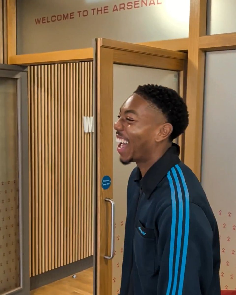 Noni x Myles x Ebere 🫶 Our Gunners return with a Question of the Day 🙌