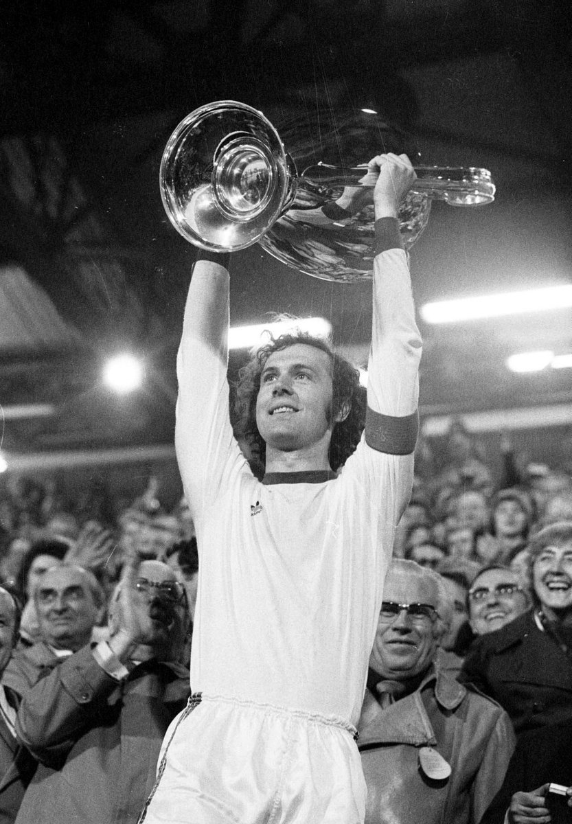 In Erinnerung an Franz Beckenbauer. Unvergessen, für immer unser 𝐾𝑎𝑖𝑠𝑒𝑟 ❤️🤍