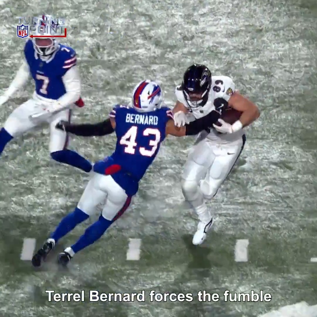 "Mister 4th quarter!" Terrel Bernard always shows up just when the Buffalo Bills need him 🥊 #NFLTurningPoint on ESPN+ | Louis Riddick