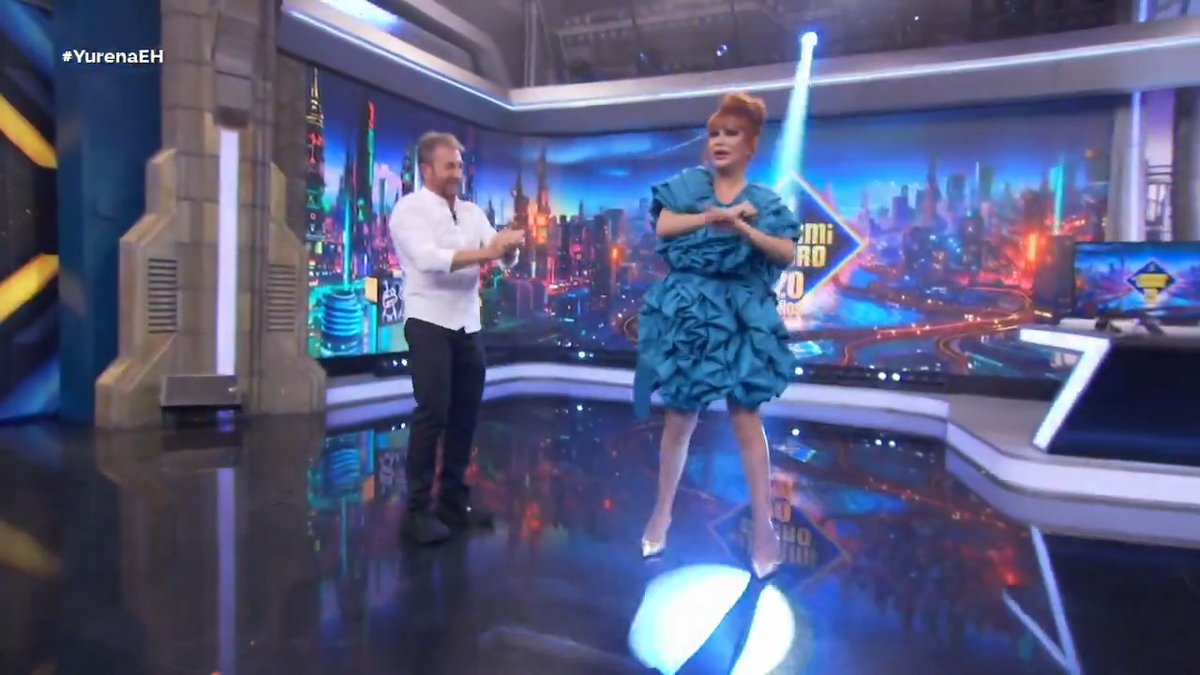 ¡Así se entra a un plató de televisión! Hoy en el El Hormiguero, ¡Yurena Official! #YurenaEH