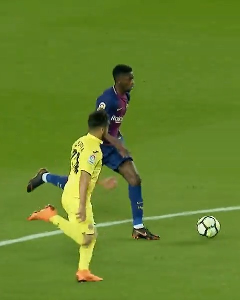 🦟⚡ El picotazo de Ousmane Dembélé. #LALIGAEASPORTS | #LALIGAHistory
