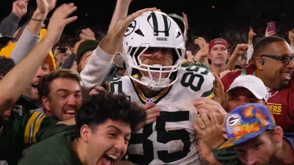 Lambeau was going wild for Tucker Kraft 🗣️ WASvsGB on Prime Video Also streaming on NFL+