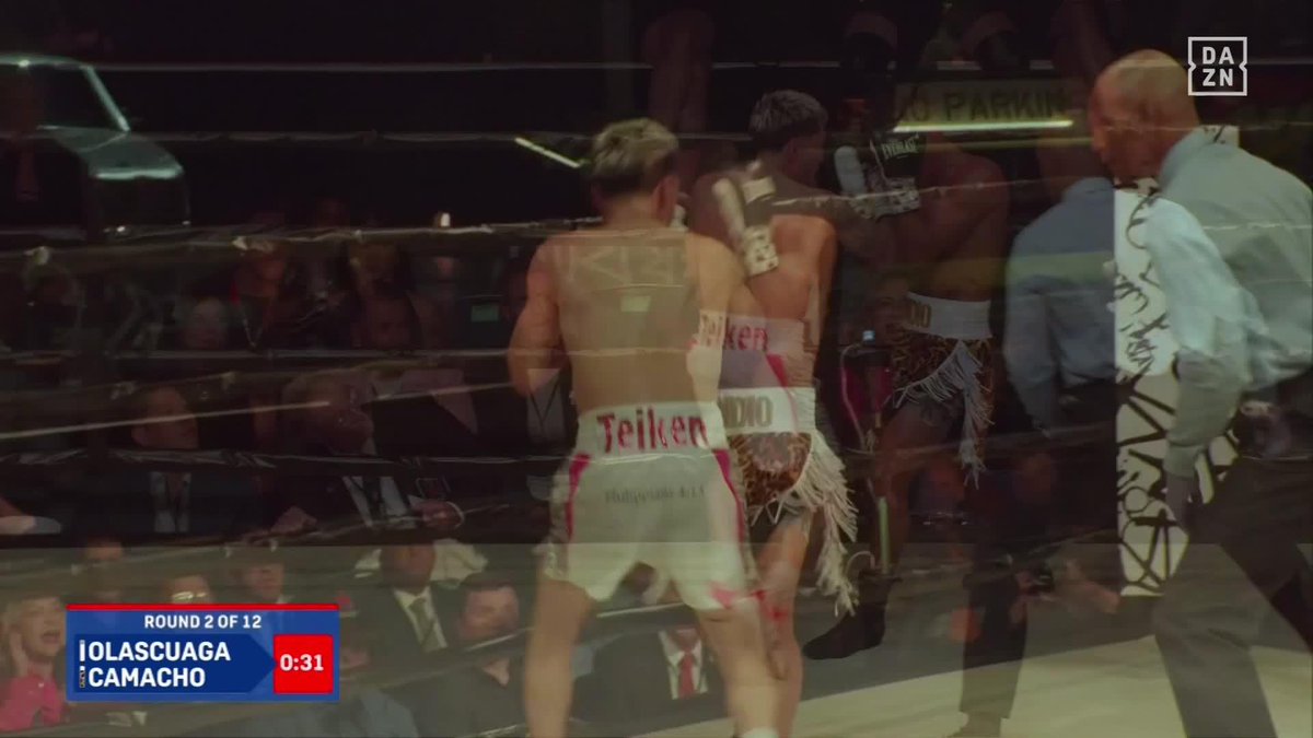アンソニー・オラスクアガ、ファン・カルロス・カマチョに2RKO勝利!WBO世界フライ級王座3度目の防衛に成功! オラスクアガ健在。強烈なフックとアッパーでカマチョにダメージを与え、怒涛のラッシュで一気にストップを呼び込んだ