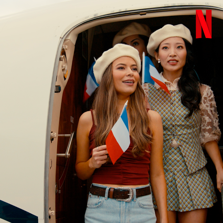 No es el destino, pero sí es EL DESTINO 💫💘 La película 'El otro París' ya está disponible.
