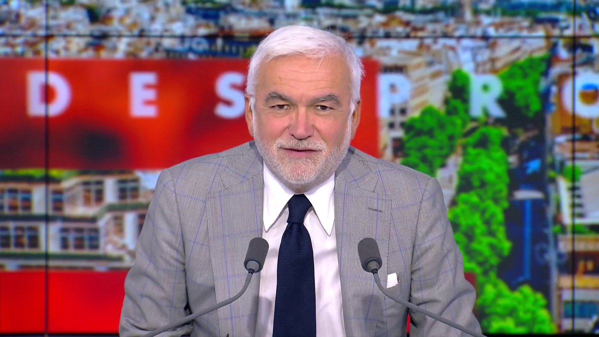 💥Encore et encore… 🤷🏻♂️ Nouveau carton de CNEWS hier jeudi CNEWS : 4,6% BFMTV : 3,1% LCI : 2,3% FRANCE LFI INFO : 1,3% «Matthieu Pigasse délivre un message politique avec la complicité du service public qui pratique le mensonge par omission…»