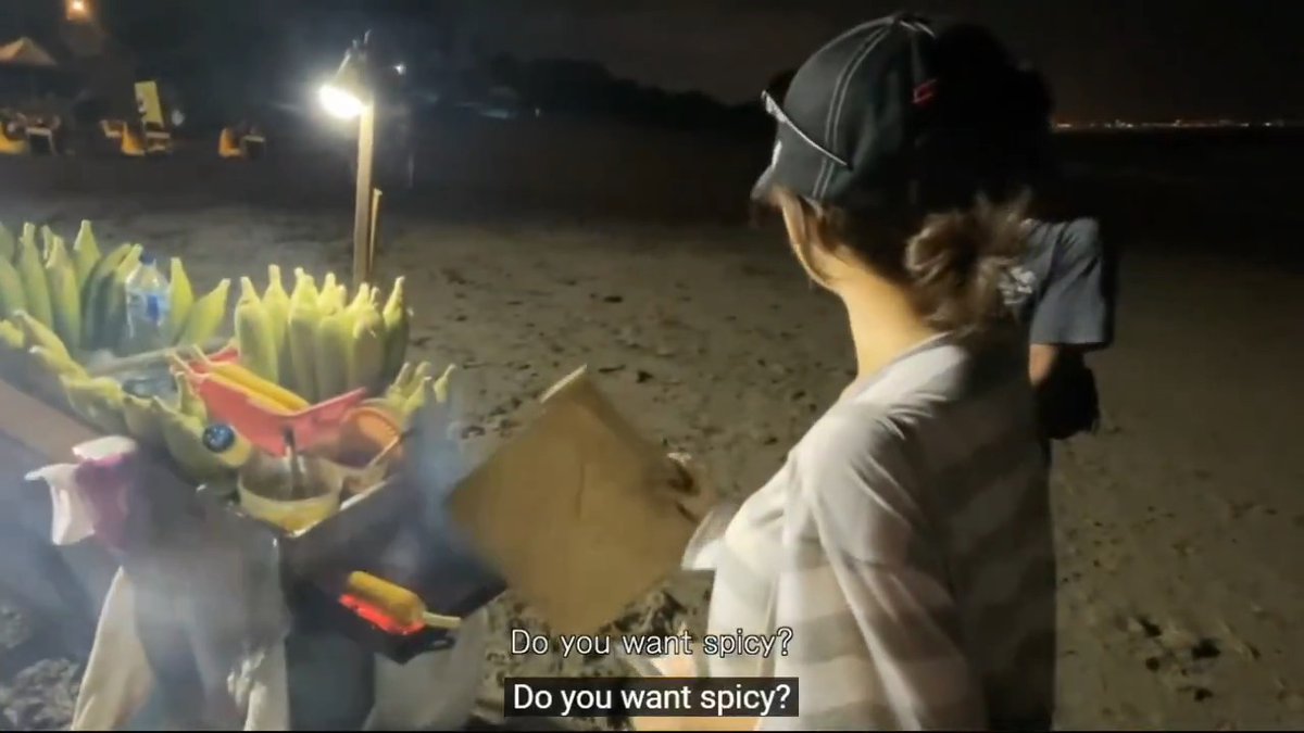 seulgi suddenly selling corn in bali LOLLL