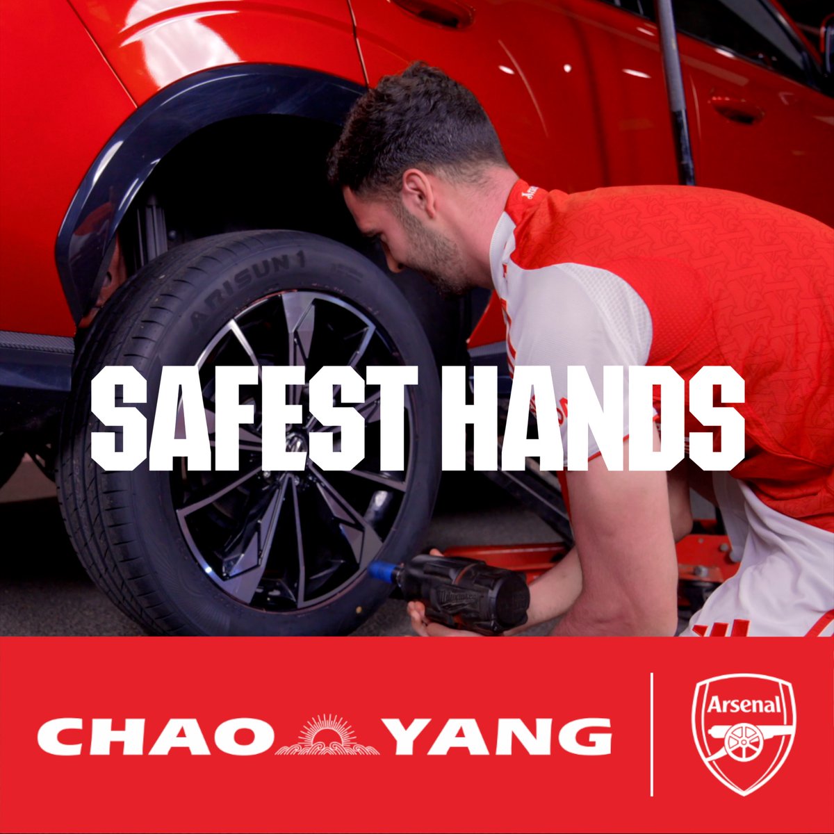 Steady as it goes ⚖️ Saliba, Merino and Raya take on the Safest Hands Challenge 🛞 🤝 CHAOYANG Tyres