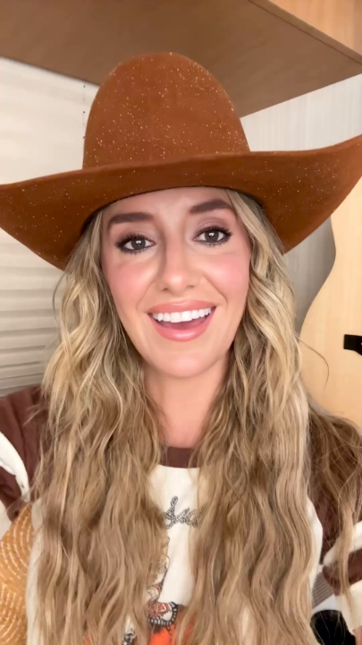 SO EXCITED TO HAVE Lainey Wilson WITH US SATURDAY IN BATON ROUGE 🤠