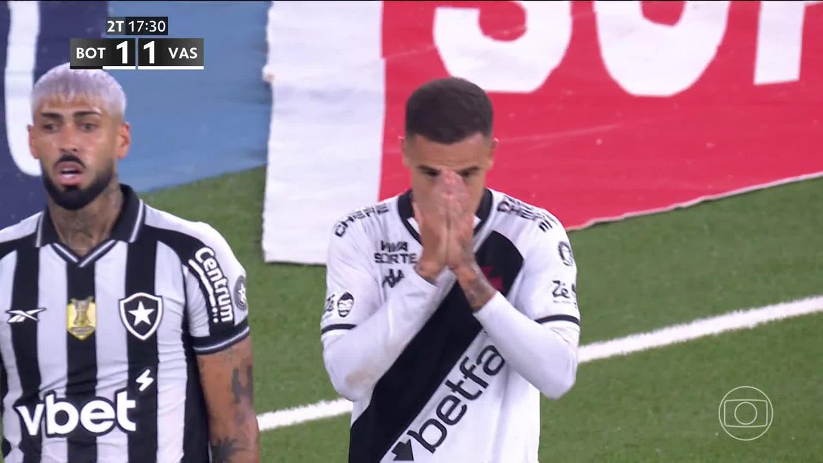 Nesse lance, o Brasil entendeu que o vascaíno valorizou o PH e falou em seleção não só por um 6 a 0 sobre o Santos. Está aí: o jogador deixou para trás, com facilidade, o experiente atleta de nível, Alex Telles. Mérito total do PH.