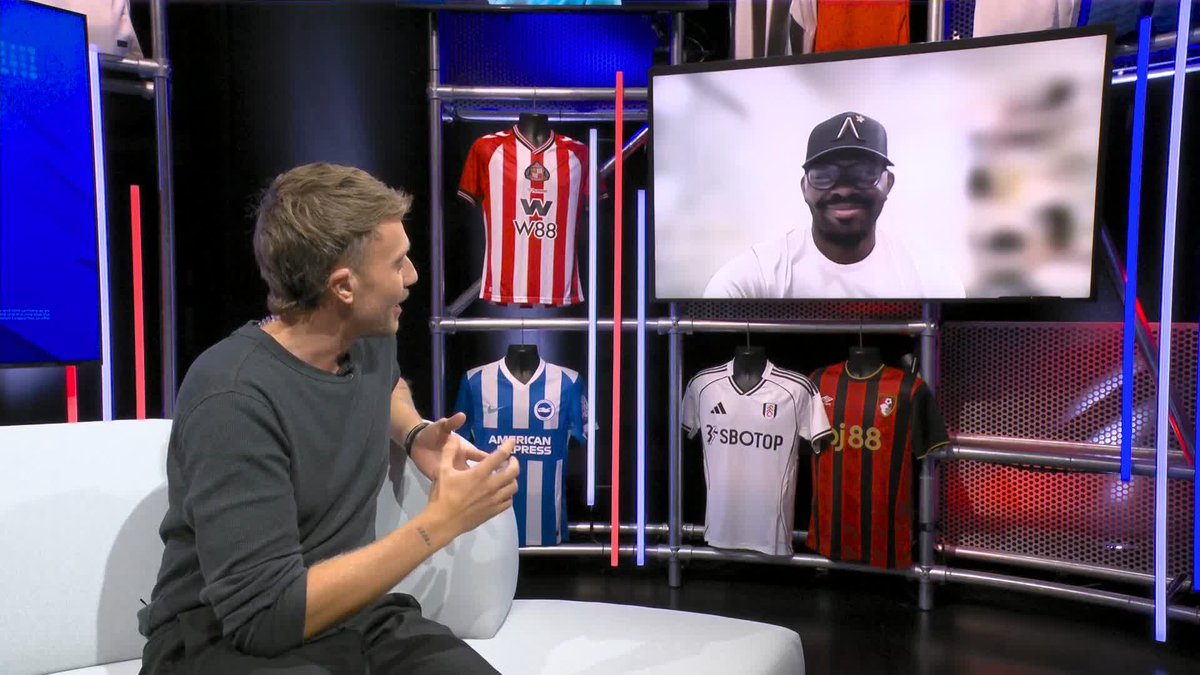 "I can expect great things from him" Louis Saha expects Benjamin Sesko to start for Manchester United against City at the weekend 🔴
