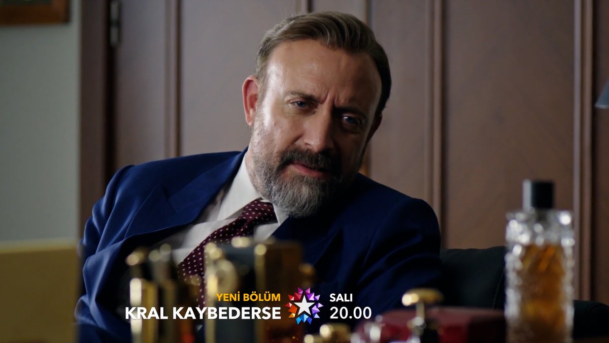 "Kenan, baba oluyor." #KralKaybederse yeni bölüm 2. tanıtımı! 18. bölüm salı 20.00'de Star'da! Kral Kaybederse