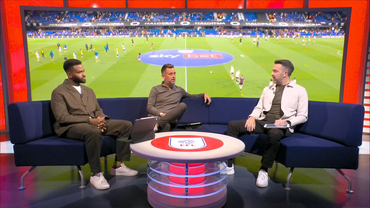 "You need to earn the right to play football..." Lee Hendrie says Sheffield United should avoid pressing the panic button, though he warns they need to be wary heading into the new campaign 🗣️
