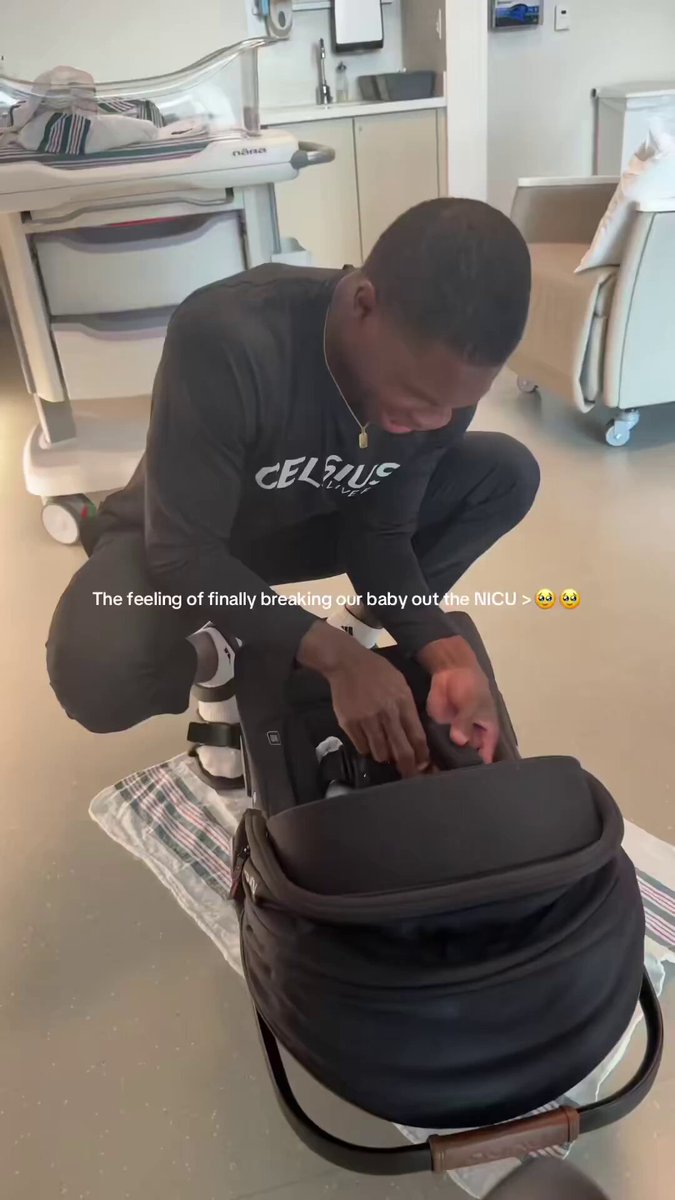 WHOLESOME: #Jaguars rookie star Travis Hunter and his wife Leanna Lenee now get to take their baby boy home from the NICU. 🥹🥹🥹 Congratulations to the Hunter family!