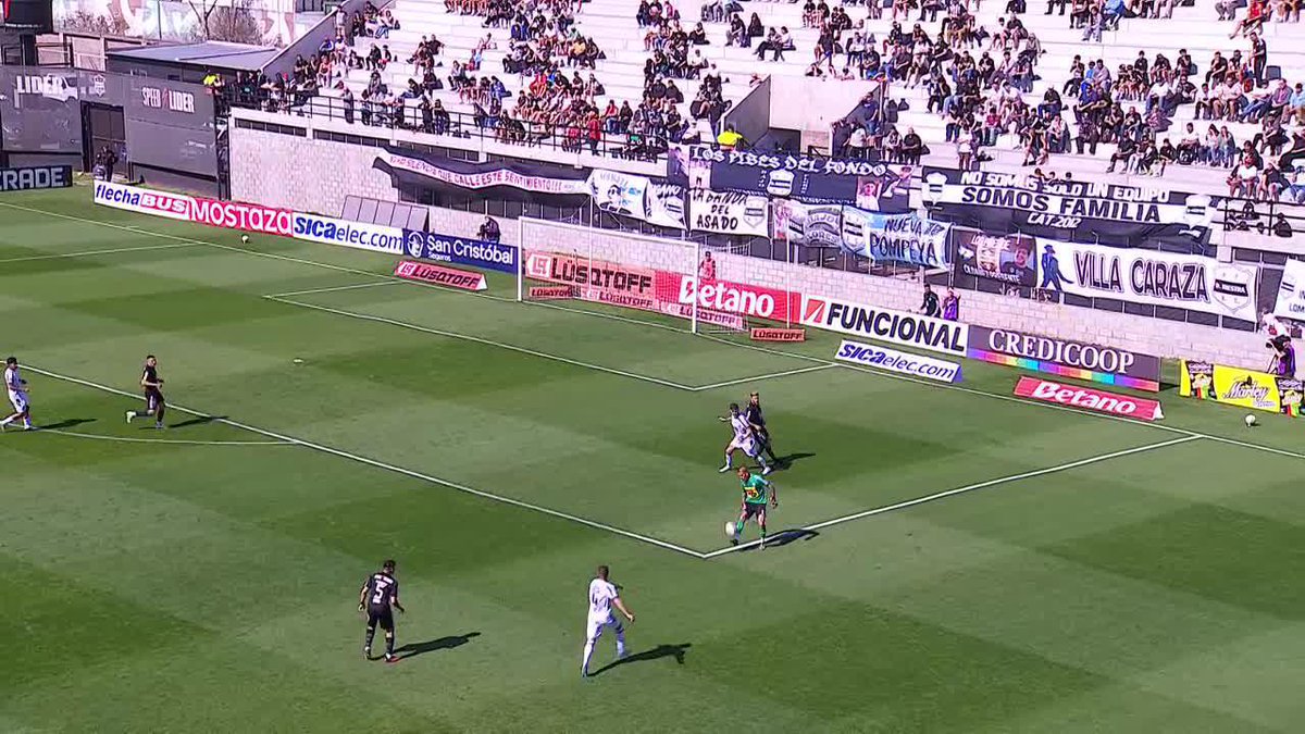 Hacer un sombrerito con la mano es imposi... ¡Nada es IMPOSIBLE para Nacho Arce! 1️⃣🧤🔥