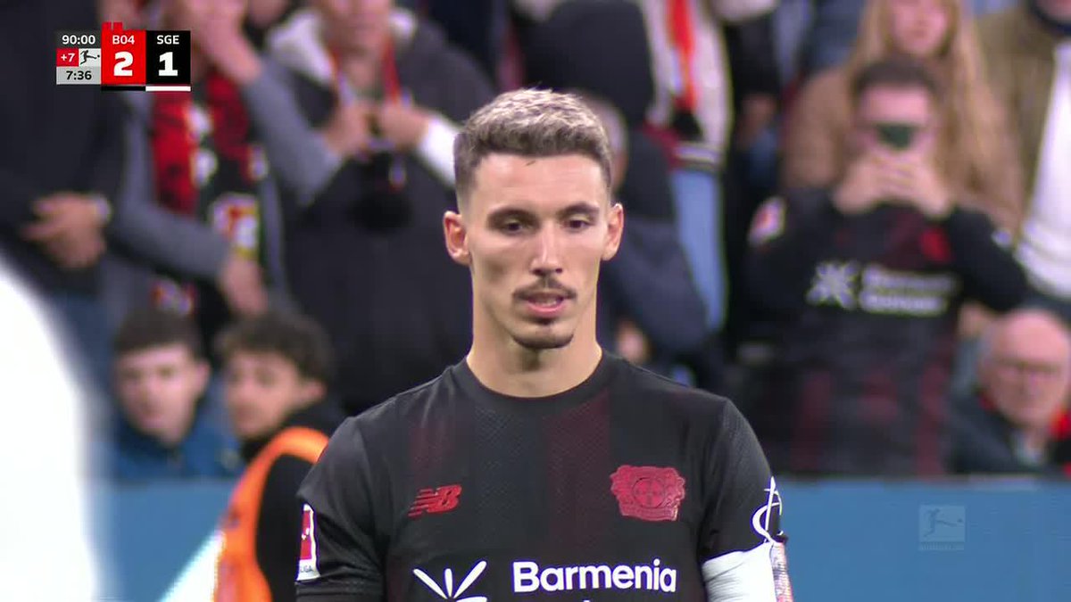GRIMALDO AGAIN FOR LEVERKUSEN WITH JUST NINE MEN 🎯