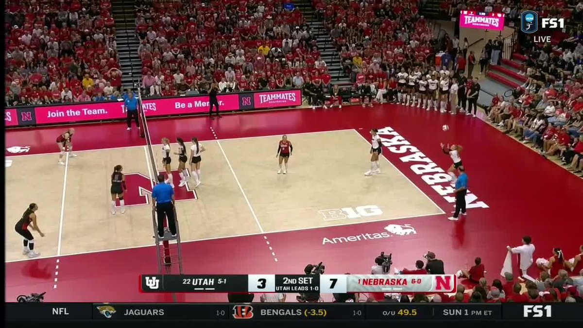 ❌ DENIED ❌ Harper Murray and Andi Jackson team up for the double stuff block!