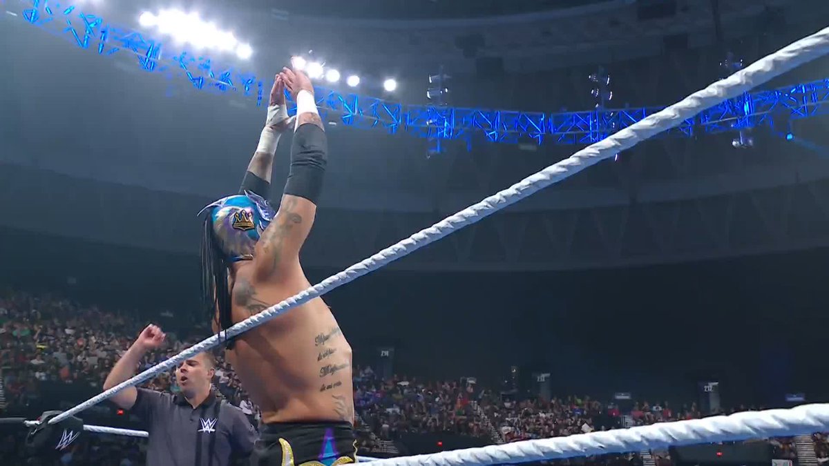 .REY FENIX WWE made that look too easy 😮‍💨