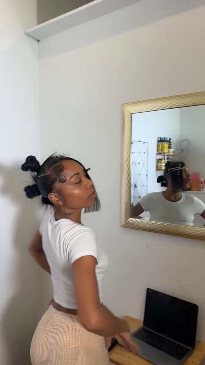 me 🤝🏽 my hair