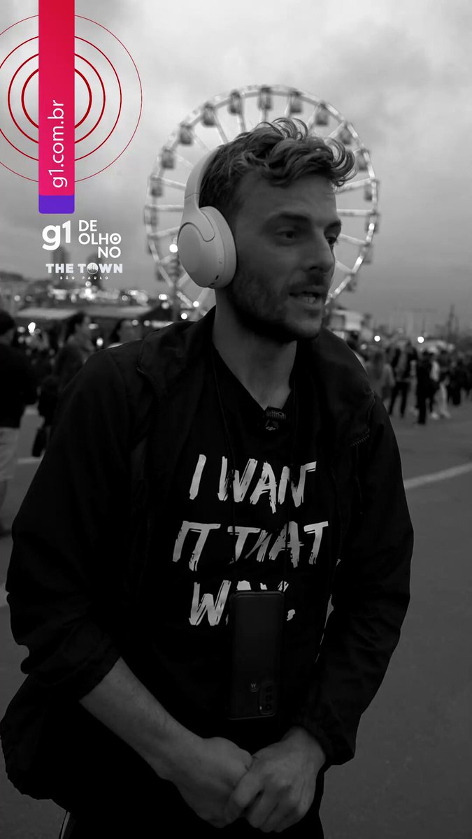 Quem é fã mesmo, consegue adivinhar qual é a música do seu ídolo em um segundo? A repórter Marília Neves foi conferir no The Town quem acerta os hits dos Backstreet Boys. Acompanhe a cobertura completa do festival aqui ==> #g1 #g1noTheTown